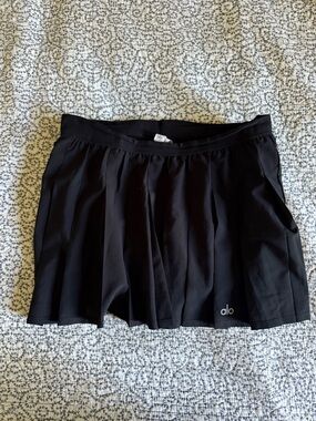 Alo skirt